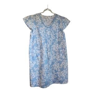 Pink K Womens House Dress Size L Blue White Floral Snap Buttons Pockets